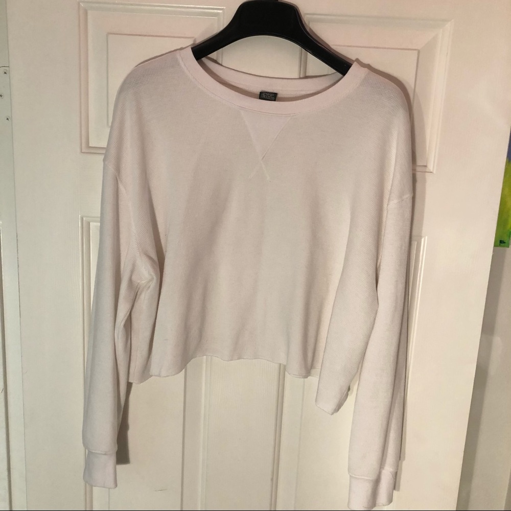 Wild Fable White Cropped Long Sleeve Shirt